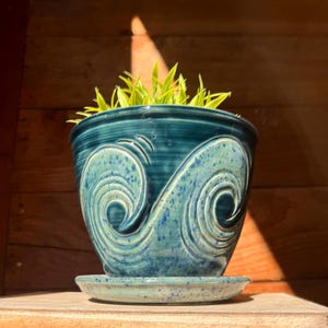 Ocean Waves Ceramic Planter | Large Handcarved Tropical Plant Pot | Indoor 2 piece planter with drain