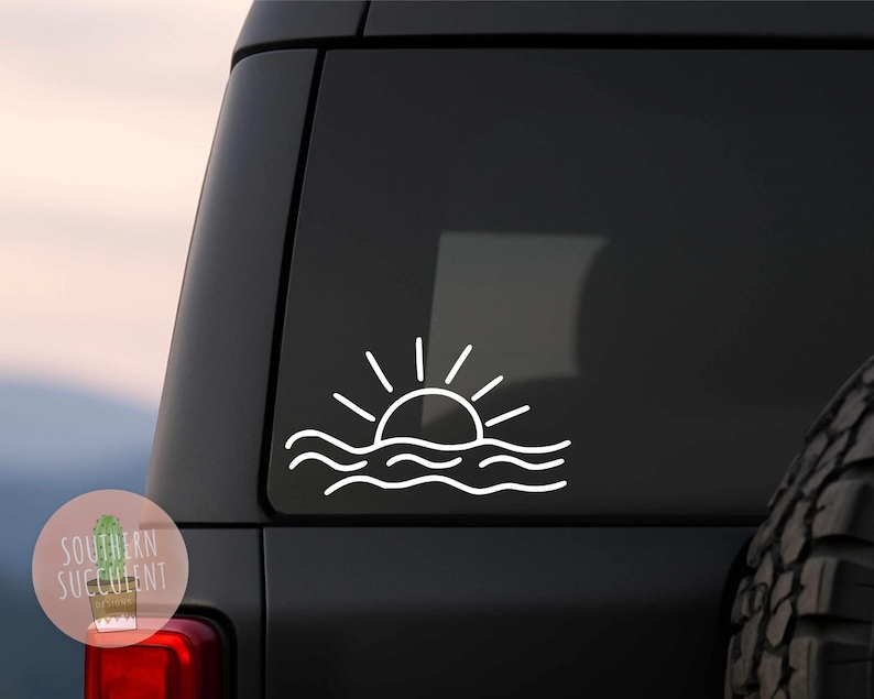 Vinilo decorativo de sol y olas - Pegatina de vinilo estilo boho playero - Vinilo minimalista para coche - Ola costera - Estética de playa y océano - Vinilo sencillo para coche - Luz del sol imagen 2