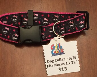 Pink Skulls Dog Collar