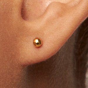 Kugel Ohrringe • Gold Kugel Ohrstecker • Volle Kugel Ohrringe • Silber Minimalist Ohrringe • Geschenk für Sie • Moderner klassischer Schmuck - CST020