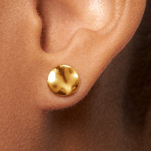 Gold Stud Earrings Circle Earrings Silver Disk Minimalist Earrings Abstract Round Stud Earrings Modern Jewelry Gold Jewelry - CST019