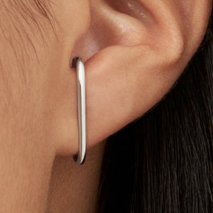 Boucle d'oreille porte-jarretelles Boucle d'oreille minimaliste en argent Boucle d'oreille géométrique moderne en lobe Couche d'oreille remplie d'or 14 carats Cadeau simple CST027 image 1