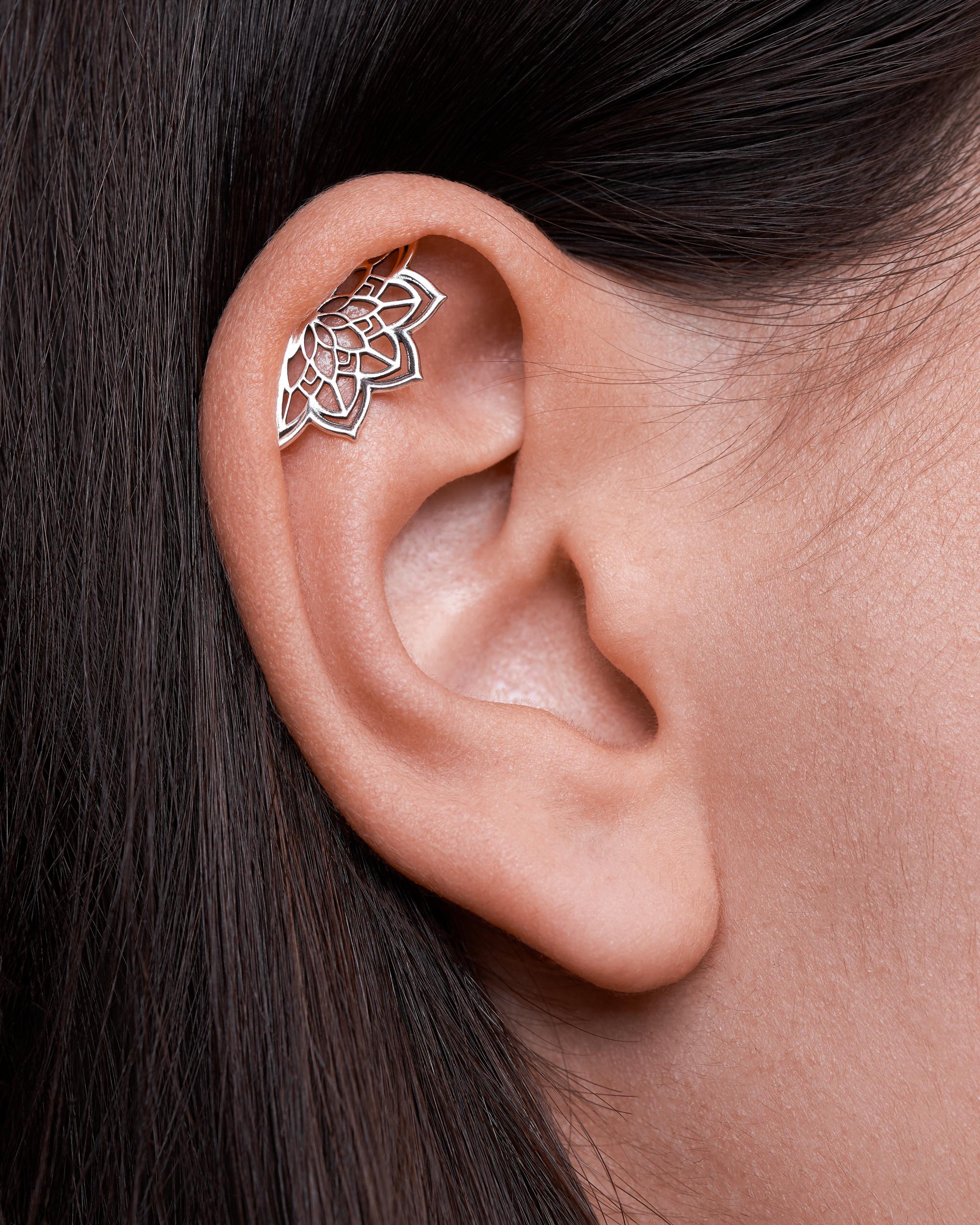 Boho Helix Earring • Geometric Mandala Lotus Flower Hidden Helix • Piercing 18G 16G • Cartilage Bohemian Silver Spiritual Jewelry • CRT023 B
