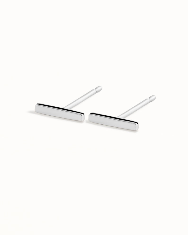 Aretes con barra Aretes con barra cuadrada Aretes con barra minimalista Aretes pequeños de plata Aretes diminutos de joyería cotidiana CST012 1 Pair Medium Bars