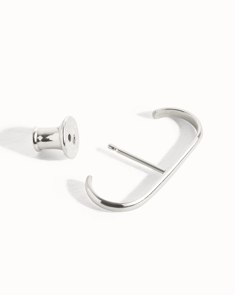 Orecchino minimalista a bretella in argento • Orecchino a clip geometrico moderno per lobo • Orecchino a perno placcato oro 24 carati, regalo semplice - CST027 immagine 7