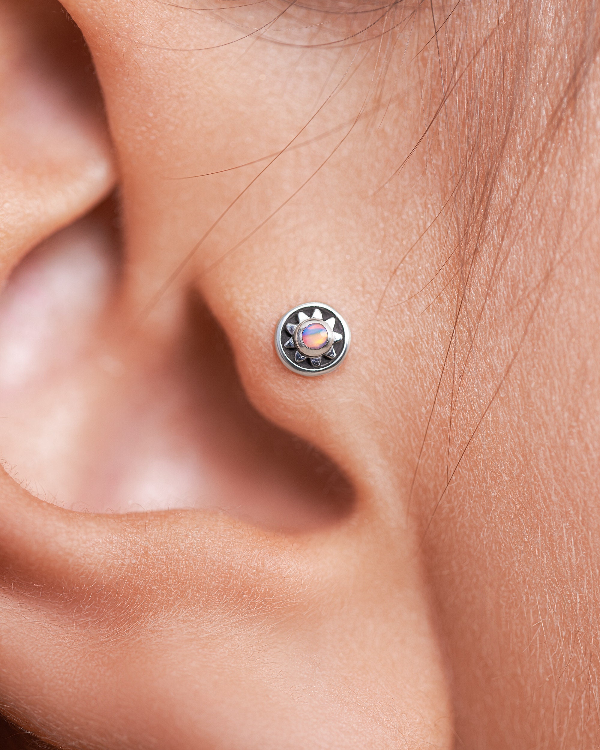 Fire Opal Cartilage Earring • Flat Back Stud Earring • Sterling Silver 16G Internally Threaded Labret Stud • Opal Piercing Jewelry - CRT011