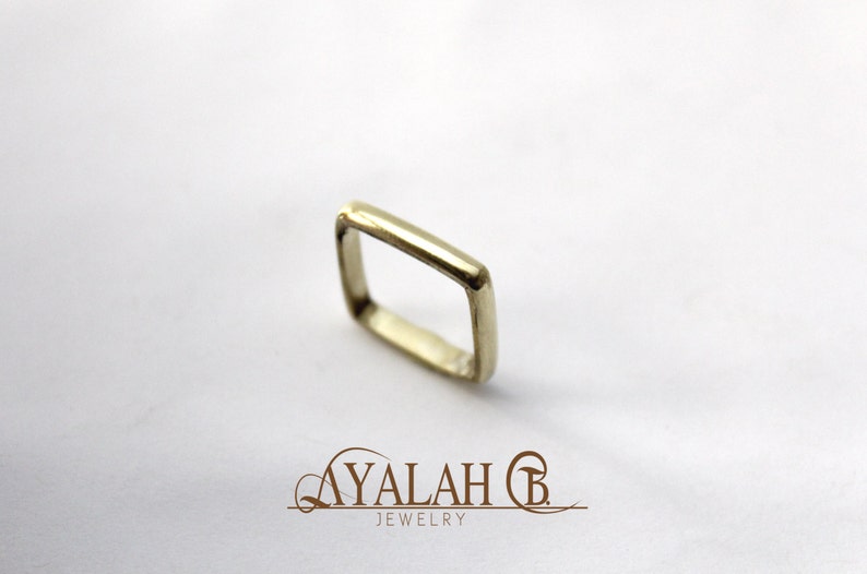 Square Ring