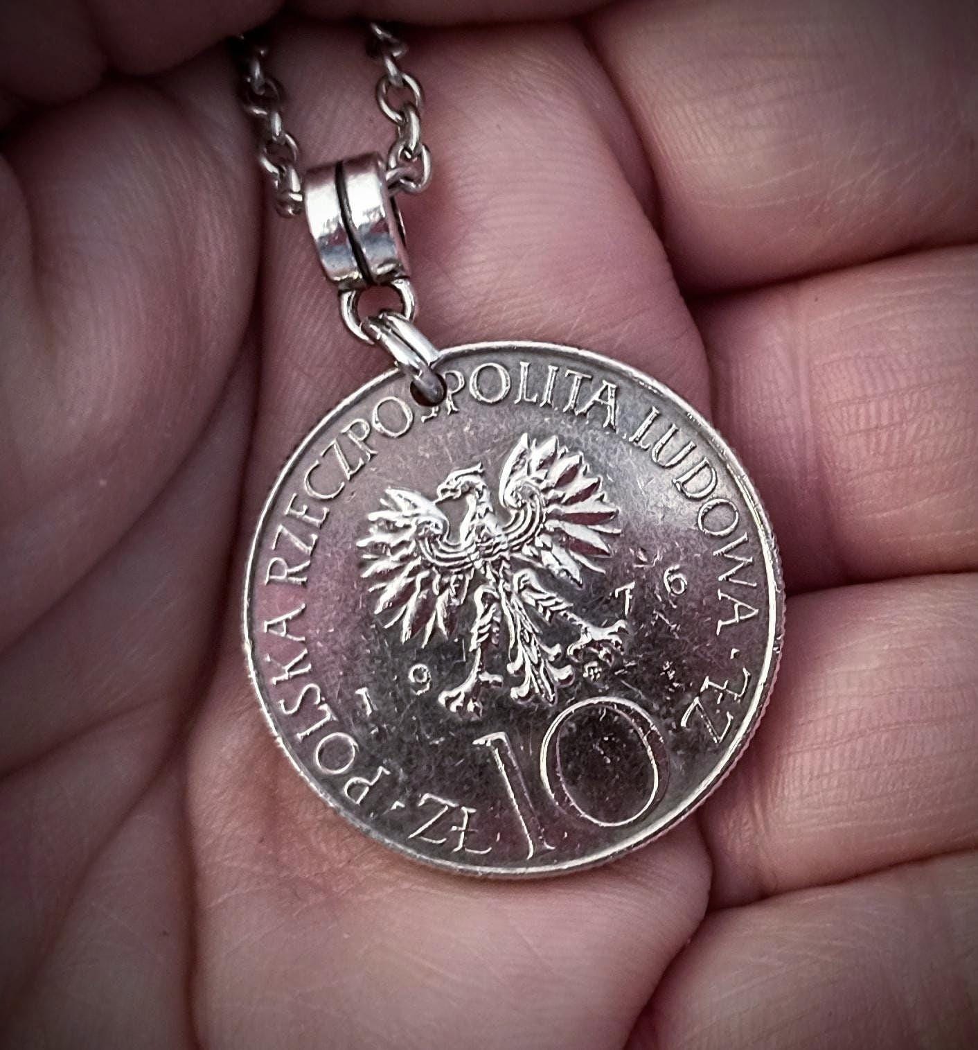 Born 1982 Pendant - Etsy