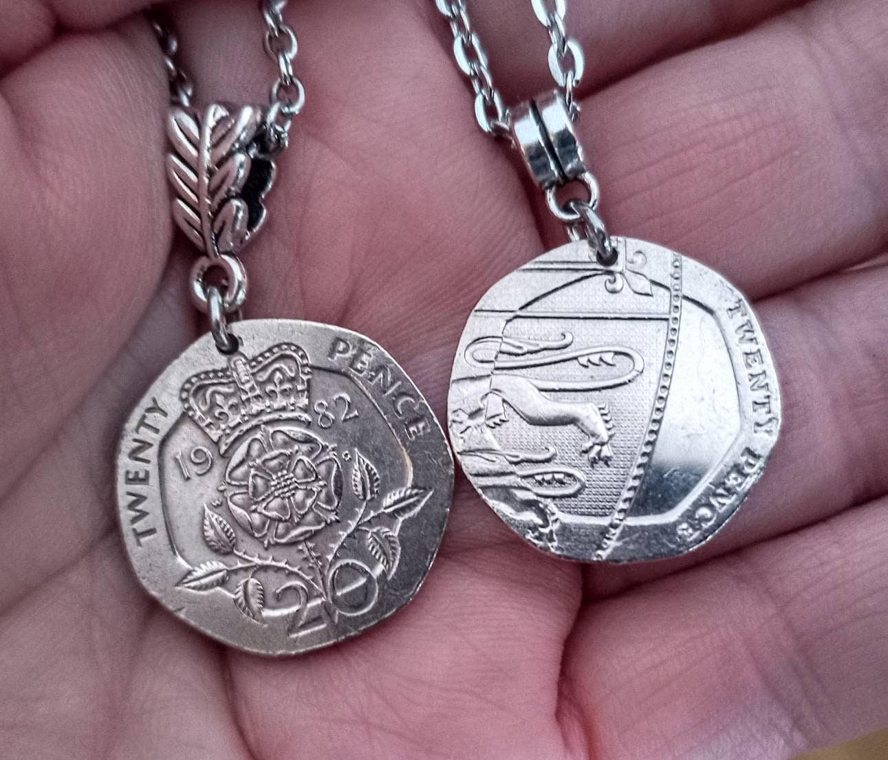 Born 1982 Pendant - Etsy