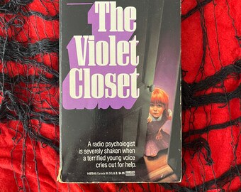THE VIOLET CLOSET (Paperback Novel by Gary Gottesfeld)