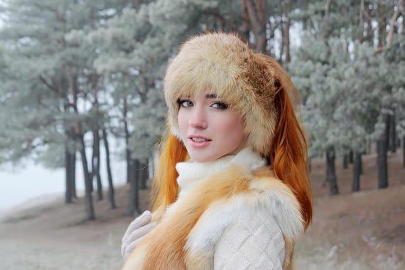 Black Fox Fur Headband – Women display picture 3