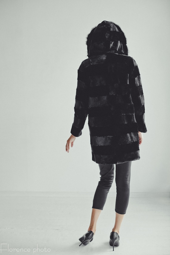 【VICTIM】RECYCLE BEAVER COAT / BLACK Black Beaver Fur Hooded Coat | Muskrat Trim Winter Jacket - Etsy