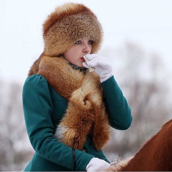 Red Fox Fur Hat With Tail | Hunting Style Fur Hat – Warm  display picture 1
