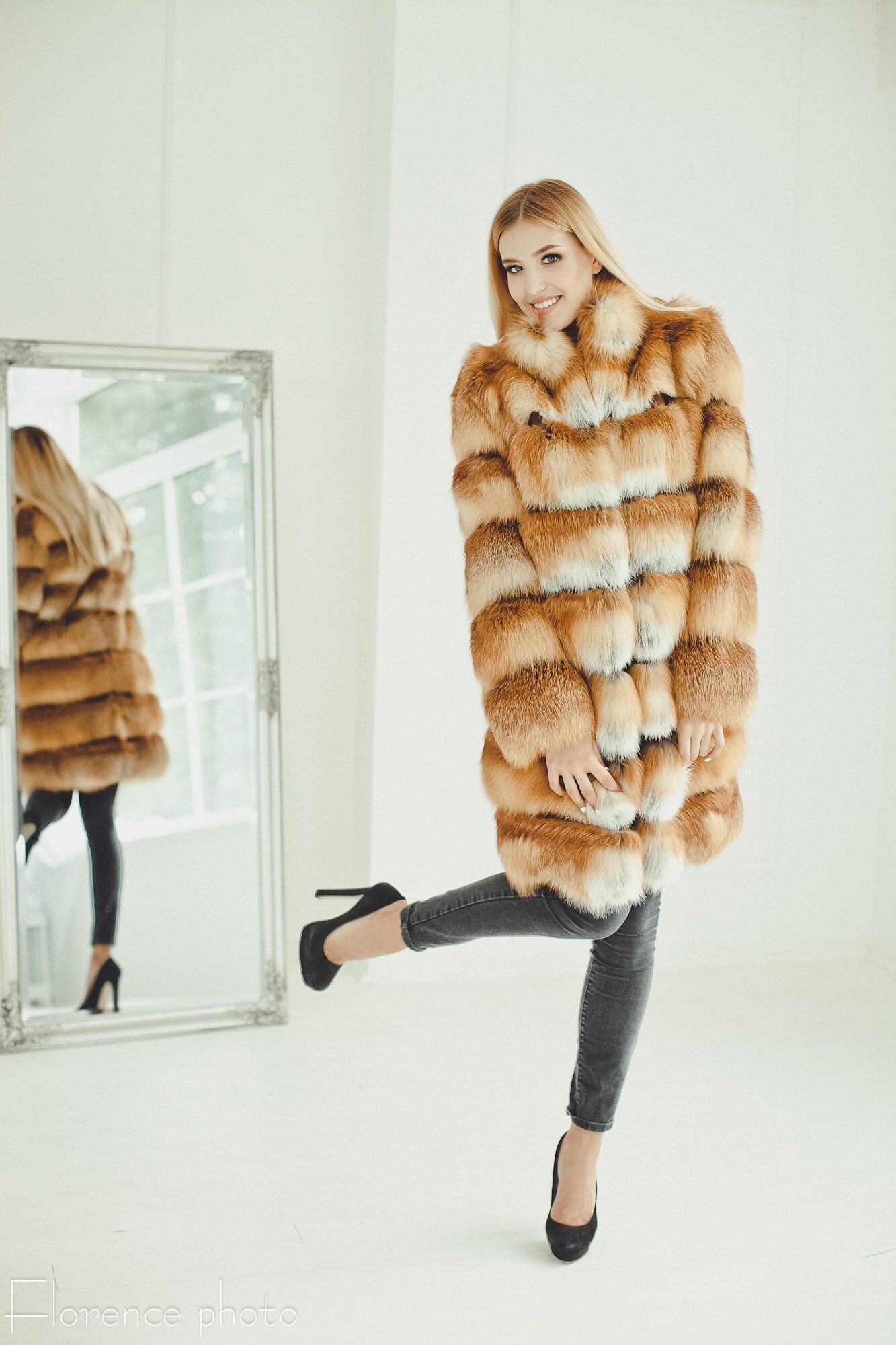 美品◯【THINK FUR 】FOX LIKE FUR JACKET think fur Fox Like Fur Foodie Coat 新品✨ Women's Genuine Fox Fur