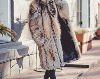 レディース シルバークロスフォックスファーコート｜ロング丈オーバー