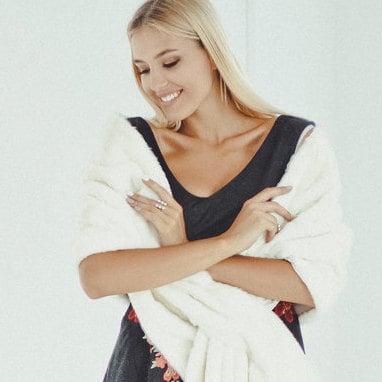 Involucri In Pizzo E Pelliccia Sintetica Mantello Scialle Da Donna Sciarpa In Pelliccia Sintetica Stole Per Abi Da Sposa Coprispalle In Pelliccia Per Donna E Ragazza Bolero