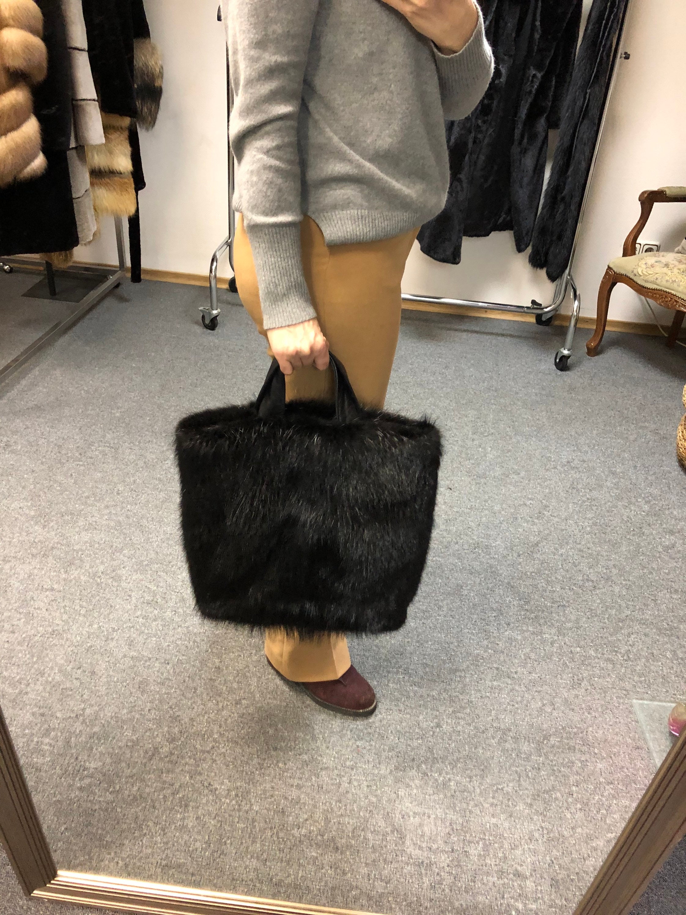 Black Fur Tote Bag – Real Beaver Fur Handbag | Large Winter