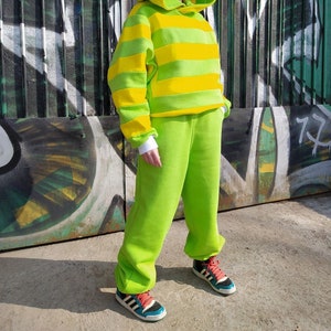 Pantalones deportivos de algodón verde brillante: pantalones holgados con tiro caído, talla grande