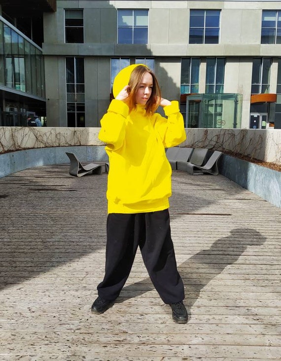 Yellow Hoodie, Oversized Bright Yellow Cotton Hoodie, Big Hood Loose  Sweatshirt, Travelling Hoodie, Extra Long Sleeves, Plus Sizes -  Canada