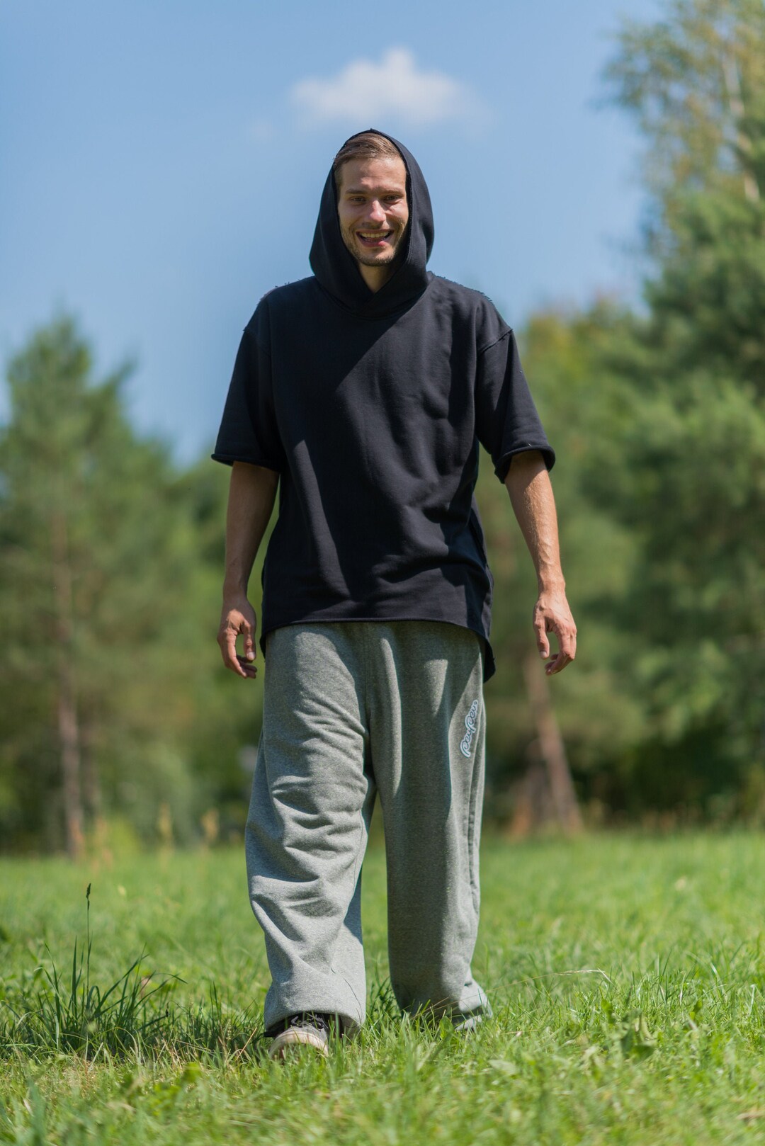 Oversized short top sleeve hoodie