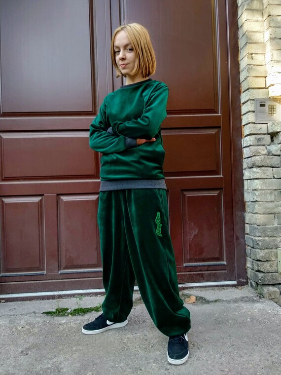 green velvet sweatpants