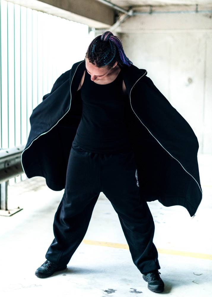 Gothic BIGフーディ Black Goth Y2K Crop Hoodie - No Restock! – FOXBLOOD
