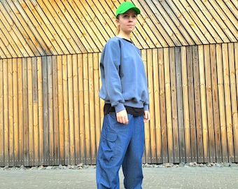 Dark Gray Cotton Crew Neck Jumper: Unisex Sweatshirt with Pockets