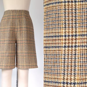 Vintage 1970s || 'Half Step' || Knee-Length Wool Shorts in Brown-Tone Prince of Wales Plaid || Small