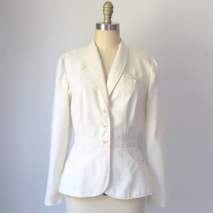 Vintage 1970s-80s || &#39;Contessa&#39; || White Shawl-Collar Poly-Linen Jacket with Tan Stitching || Medium
