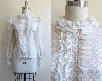 Vintage 1980s || &#39;Vera&#39; || Cream Floral-Print Blouse with Ruffled Neck, Shoulder, and Placket || Medium