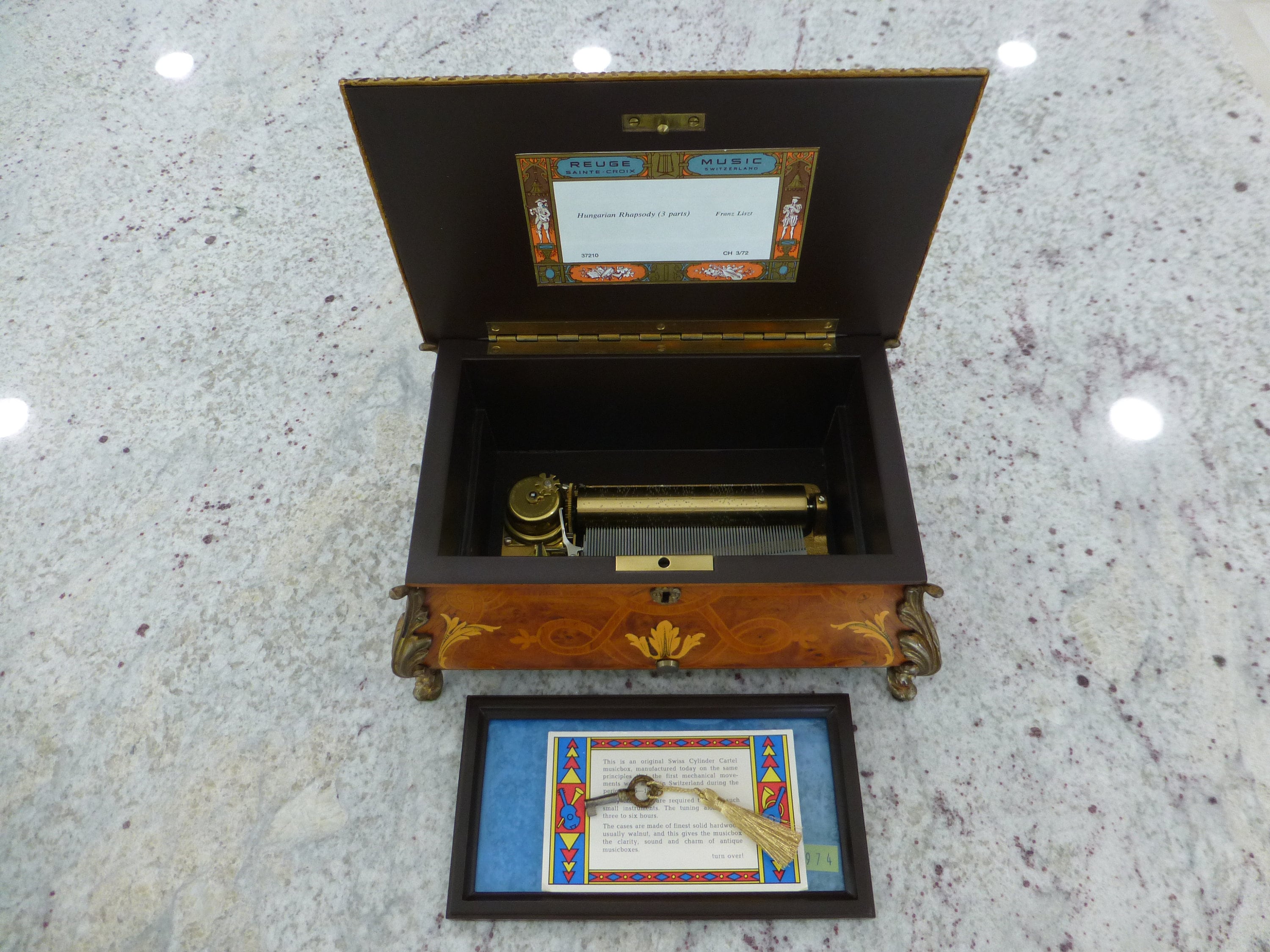 Music Reuge Box - Hungarian Liszt Rhapsody Plays 3⁄72 Vintage