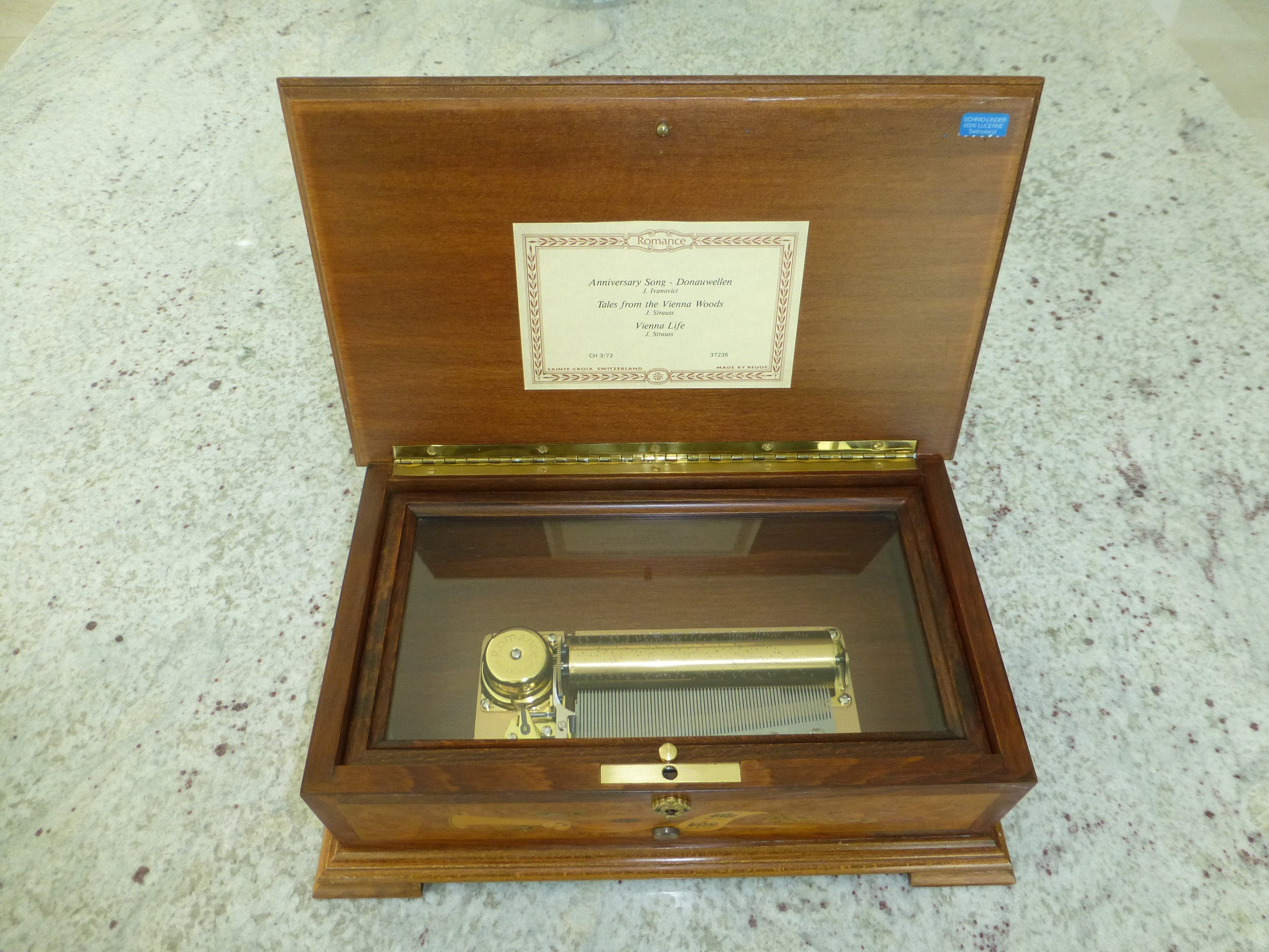 Vintage Swiss Reuge Romance Music Box 72 Key Play