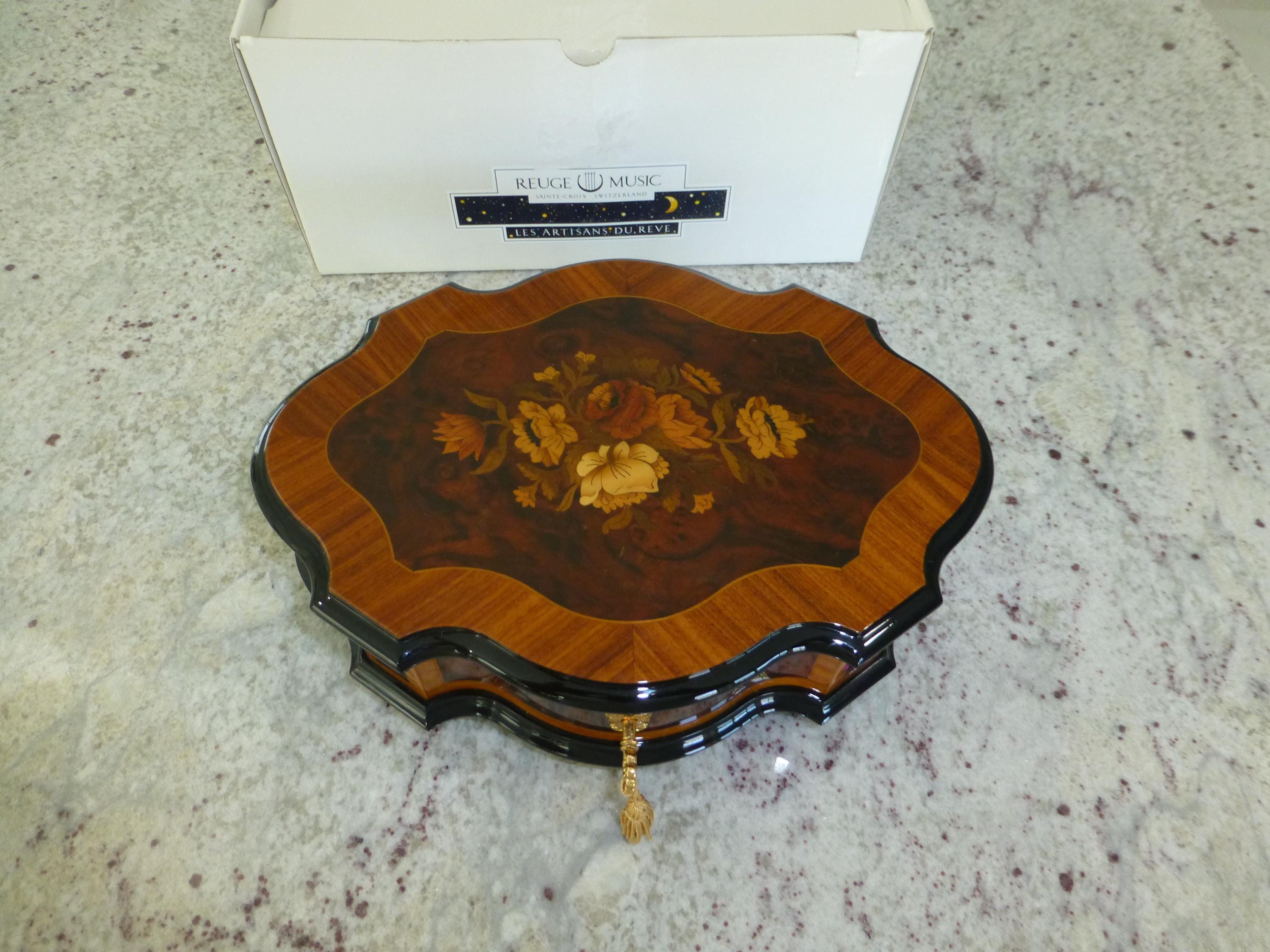 Vintage Swiss Reuge Music Box W.A. Mozart CH 3/72 (watch the Video