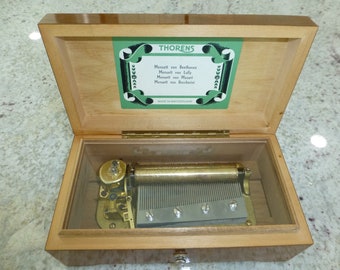 Vintage Swiss Thorens Pre Reuge Music Box 50 Key 4 Song   ( Watch The Video )