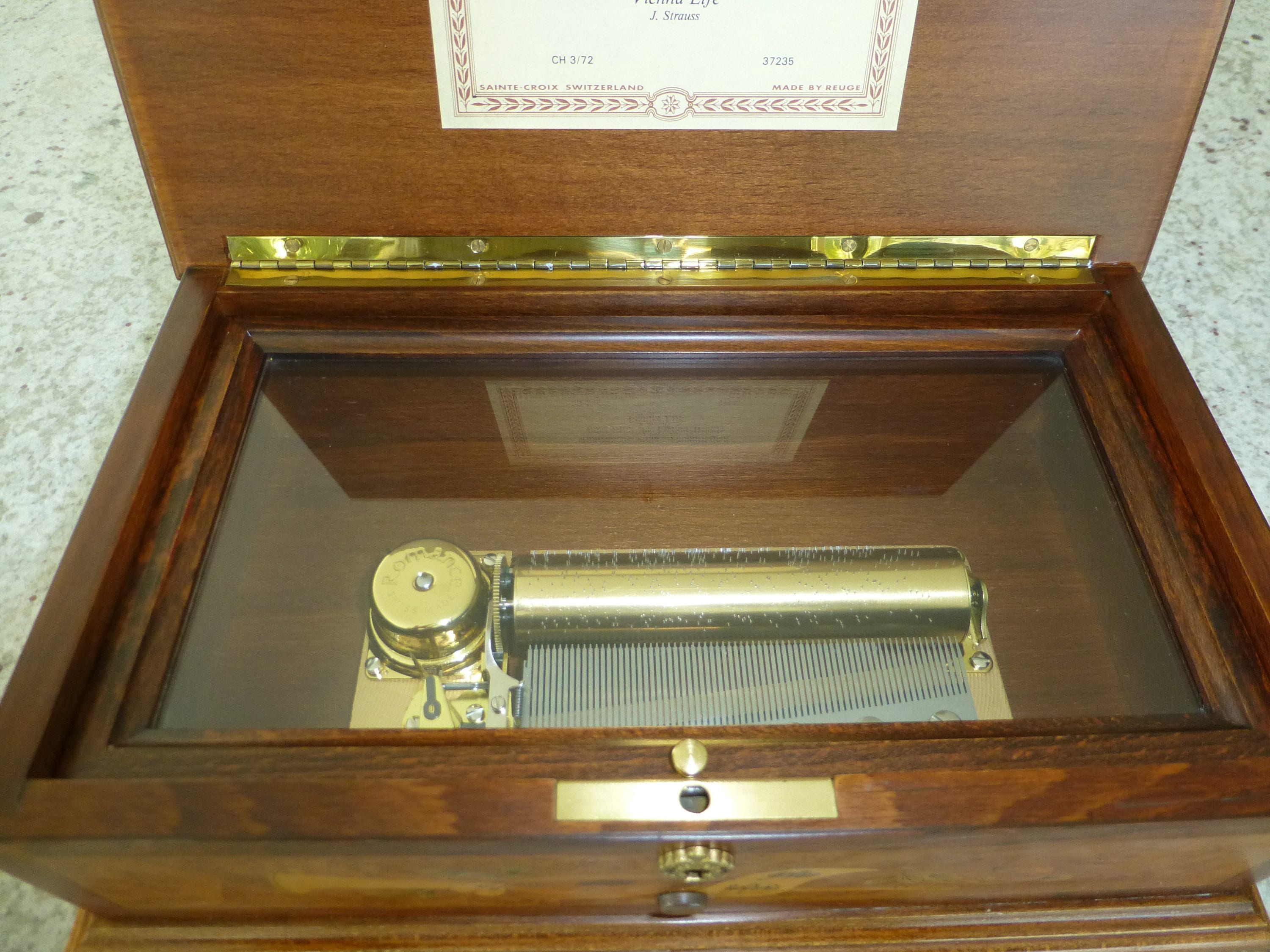 Vintage Swiss Reuge Romance Music Box 72 Key Play Vintage Swiss Reuge Romance Music Box 72 Key Play