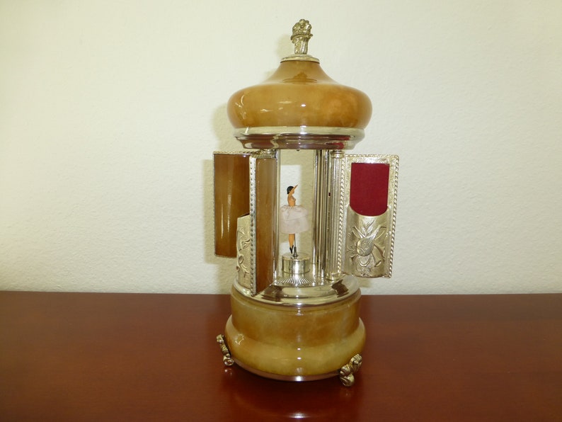 Vintage Swiss Reuge Dancing Ballerina Music Box Carousel Cigarette