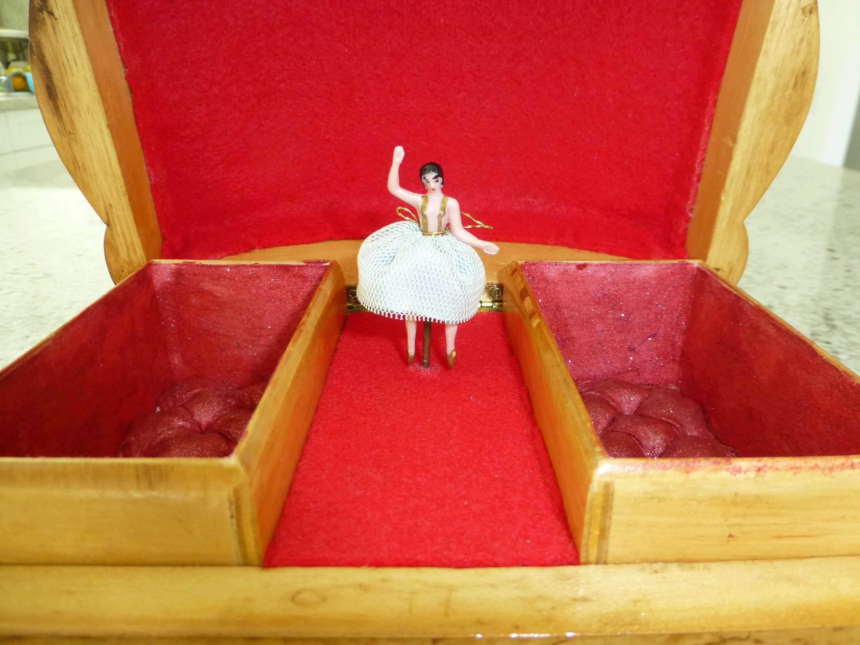 【 希少 】REUGE ダンシングカップルオルゴール付き ジュエリーボックス Reuge dancing couple music box - Etsy 日本