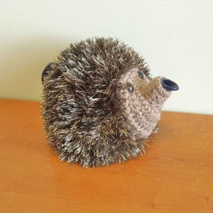 Small Handmade fluffy hedgehog tea cosy, fits 2 cup pot, 450ml. kitchen, animal, housewarming, knitted, tea cosy decor, small teacozy image 2