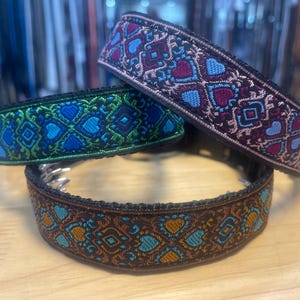 MICRO Hidden Prong hundträningshalsband med eller utan Swarovski-kristaller - 2,5 cm brett med 9,5 mm rem och aluminiumspänne
