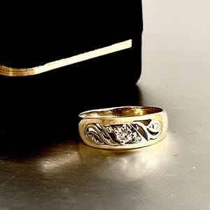 Vintage Two-Tone 14k Gold Diamond Ring: 1950s Wedding Band