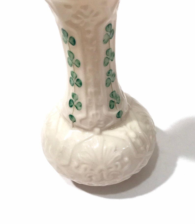 Belleek Shamrock Vase Hand Painted Green 3 Leaf Clover Etsy