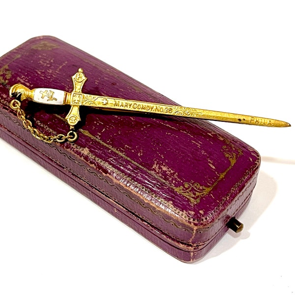 Knights Templar Sword Stick Pin, Freemason Masonic Brass Sword Fraternal Lapel Pin In Original Jewelry Box, Philadelphia, PA. Mary Comdy