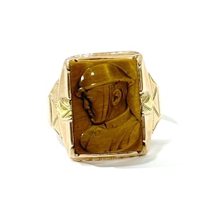 Antique 10K Carved Tigers Eye Cameo Ring Yellow Gold, WWI Soldier Intaglio Ring, Vintage Men&#39;s Pinky Rings, 1910&#39;s Antique Signet Ring RARE