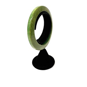 Vintage Bakelite Bangle Bracelet, Spinach Green And Yellow Stacking Bracelet, Art Deco Angled Design, Green Bakelite Jewelry image 4
