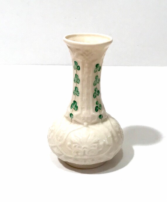 Belleek Shamrock Vase Hand Painted Green 3 Leaf Clover Etsy