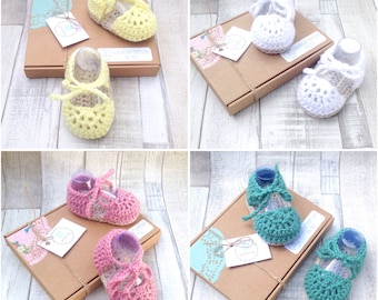 Crochet Baby scarpe, sandali bambino, sandali, scarpe, giallo, bianco, rosa, verde, scarpette per neonati, crochet ragazze scarpe, stivaletti