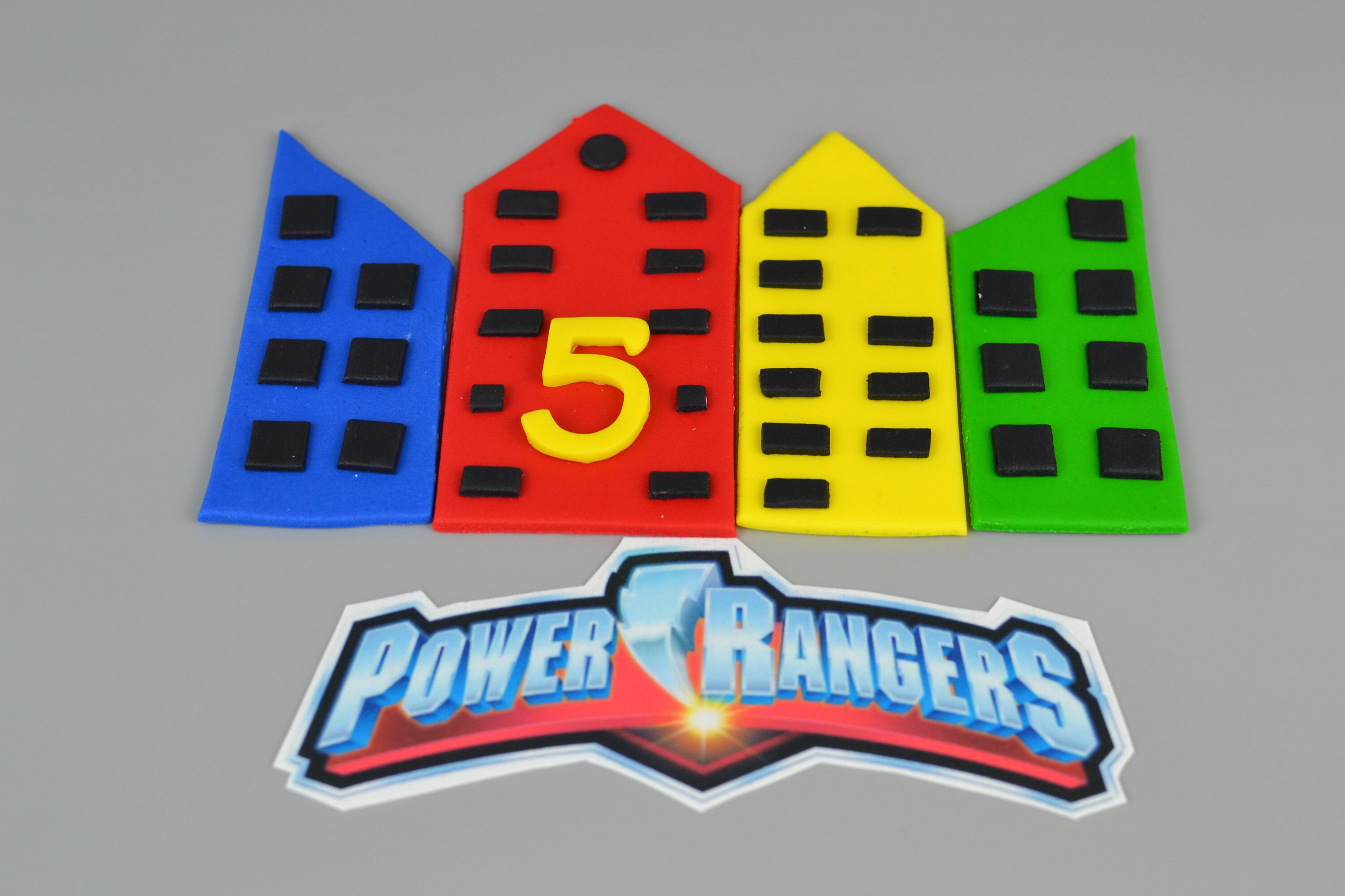 Treasures Gifted 24ct Power Rangers Cupcake Toppers & Wrappers - Officially L