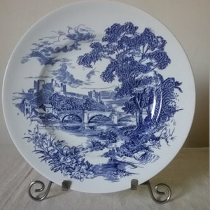 Wedgwood Countryside 10" dinner plate