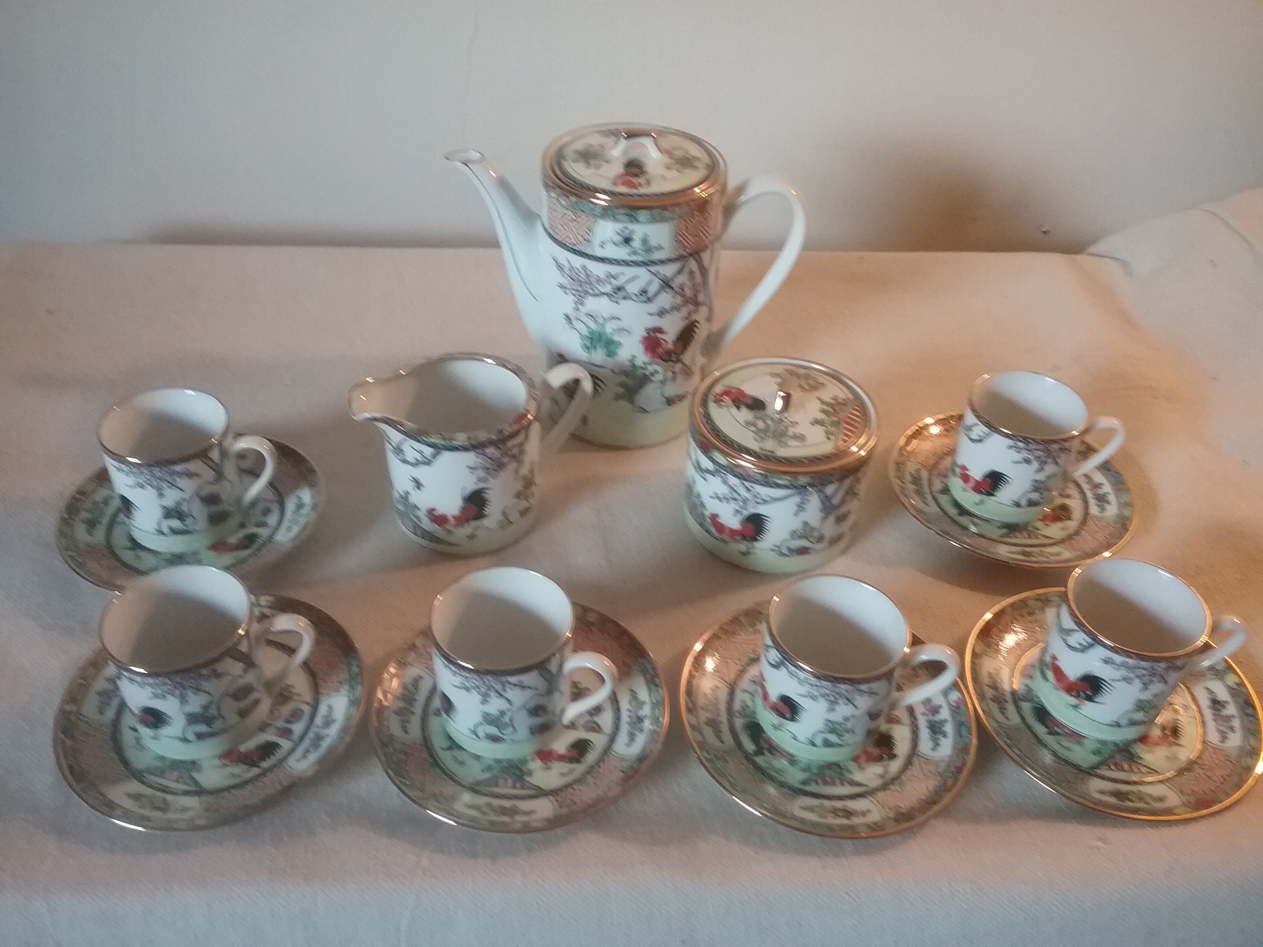 Mom, Tea for One Set (17 oz Teapot & 8.5 oz Cup) - Farmhouse Family -  Pavilion