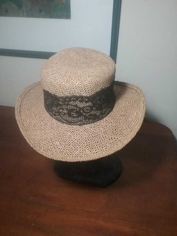 1970s straw hat/boater